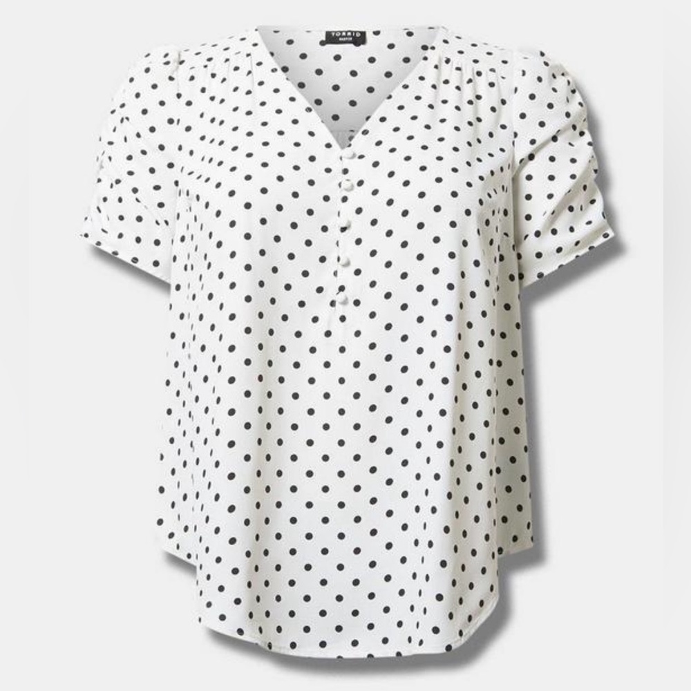 NWT torrid size 3 Harper Georgette V-Neck Ruched Sleeve Blouse white polka dots